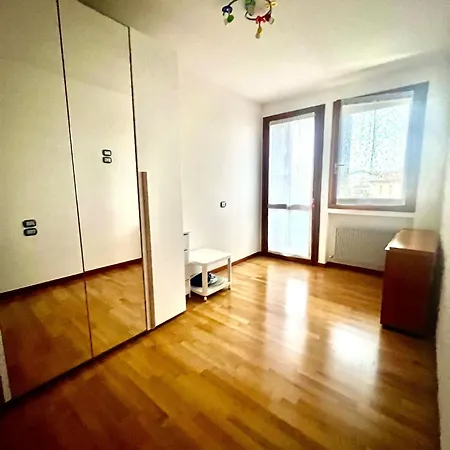 Veronica Apartment *